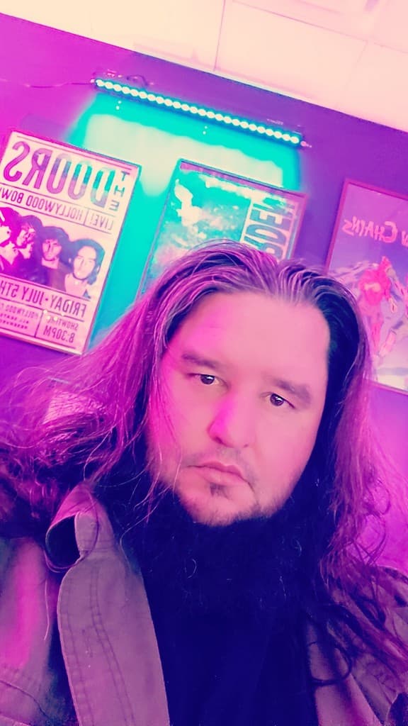Grant Higgins, guitarist and instructor
